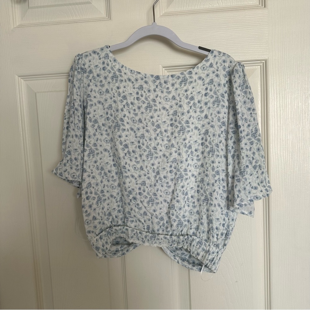 Abercrombie top - Picture 4 of 4